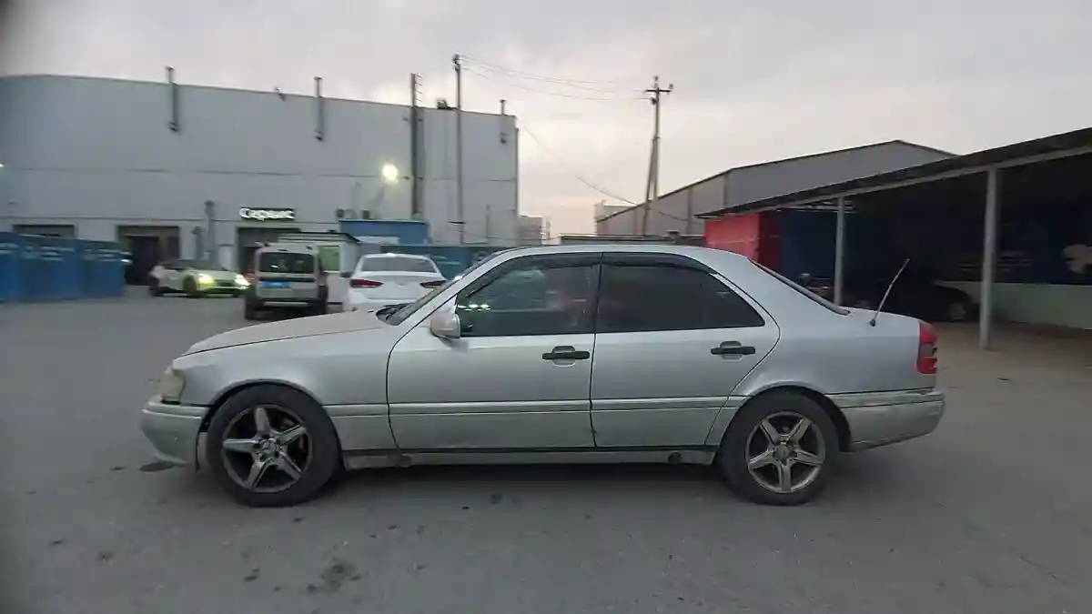 Mercedes-Benz C-Класс 1994 года за 1 500 000 тг. в Шымкент