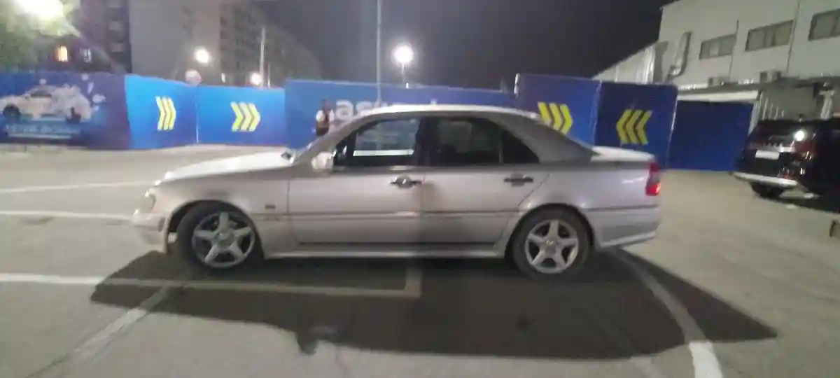 Mercedes-Benz C-Класс 1993 года за 1 500 000 тг. в Алматы