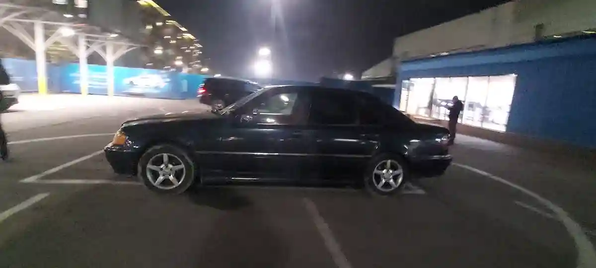 Mercedes-Benz C-Класс 1997 года за 1 000 000 тг. в Алматы