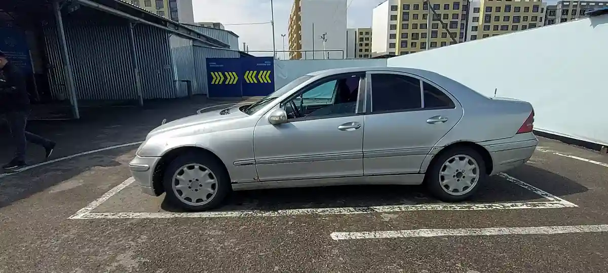 Mercedes-Benz C-Класс 2000 года за 2 800 000 тг. в Алматы