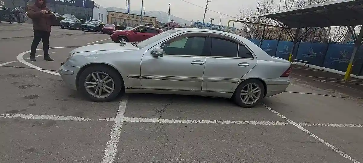 Mercedes-Benz C-Класс 2001 года за 3 000 000 тг. в Алматы
