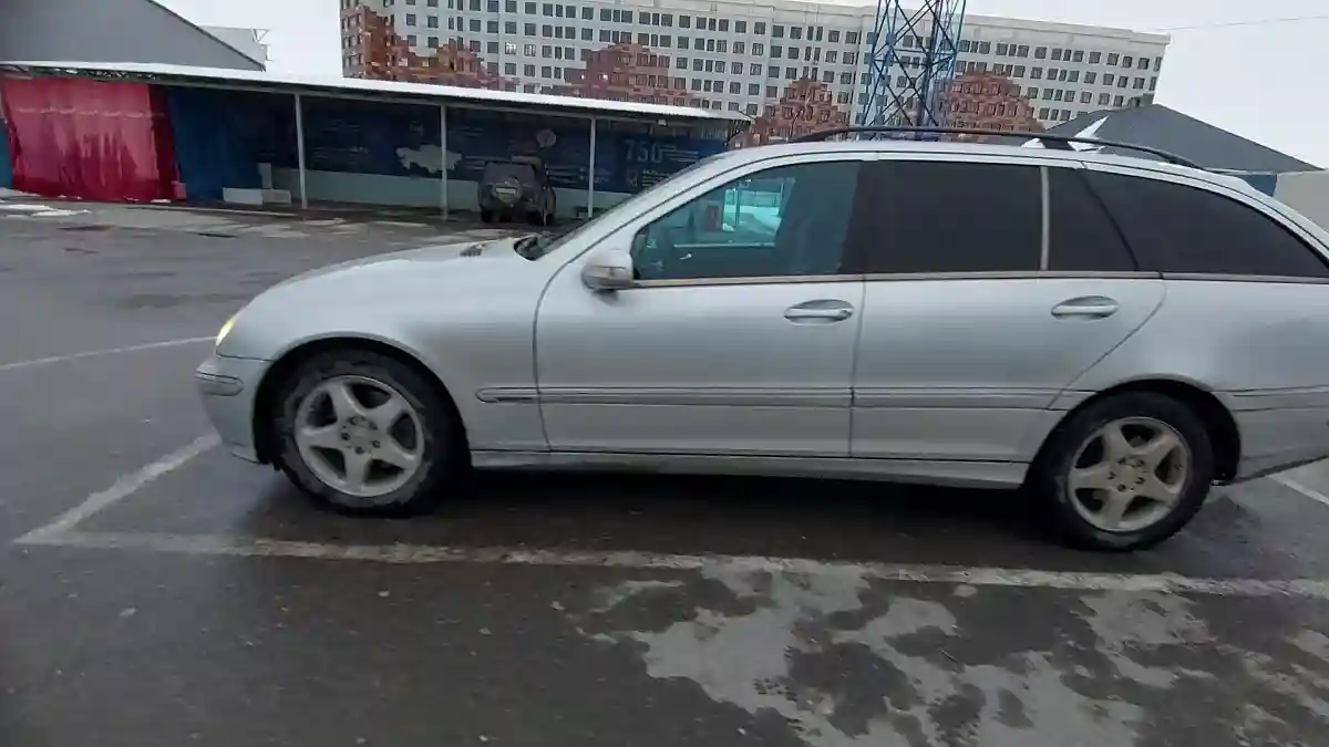 Mercedes-Benz C-Класс 2003 года за 5 500 000 тг. в Шымкент