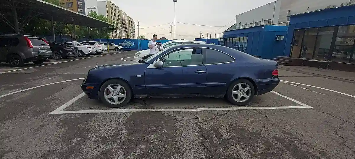 Mercedes-Benz CLK-Класс 2000 года за 2 500 000 тг. в Алматы