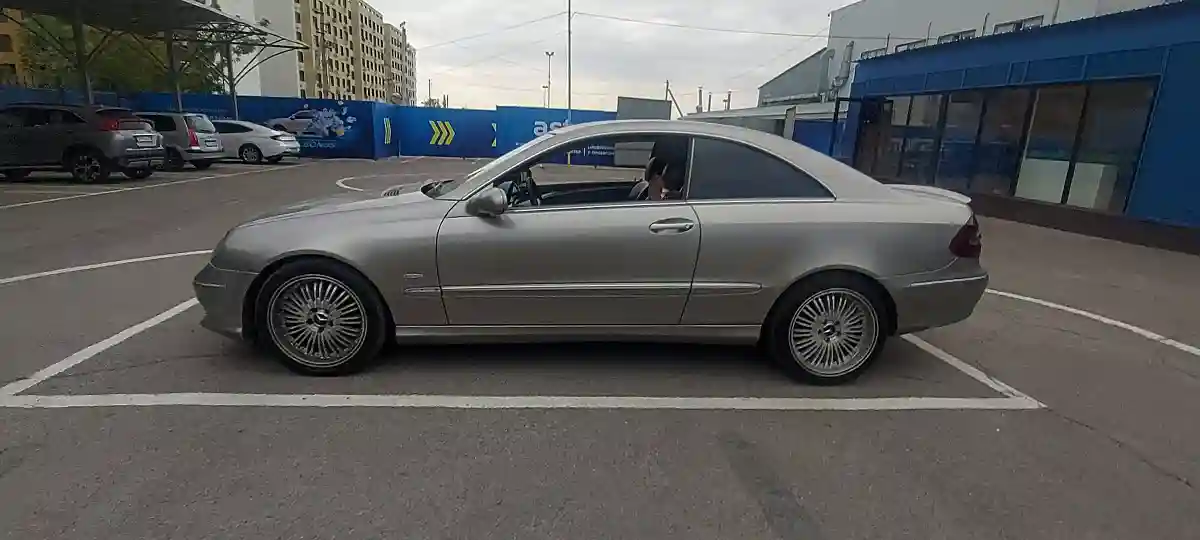 Mercedes-Benz CLK-Класс 2003 года за 4 200 000 тг. в Алматы