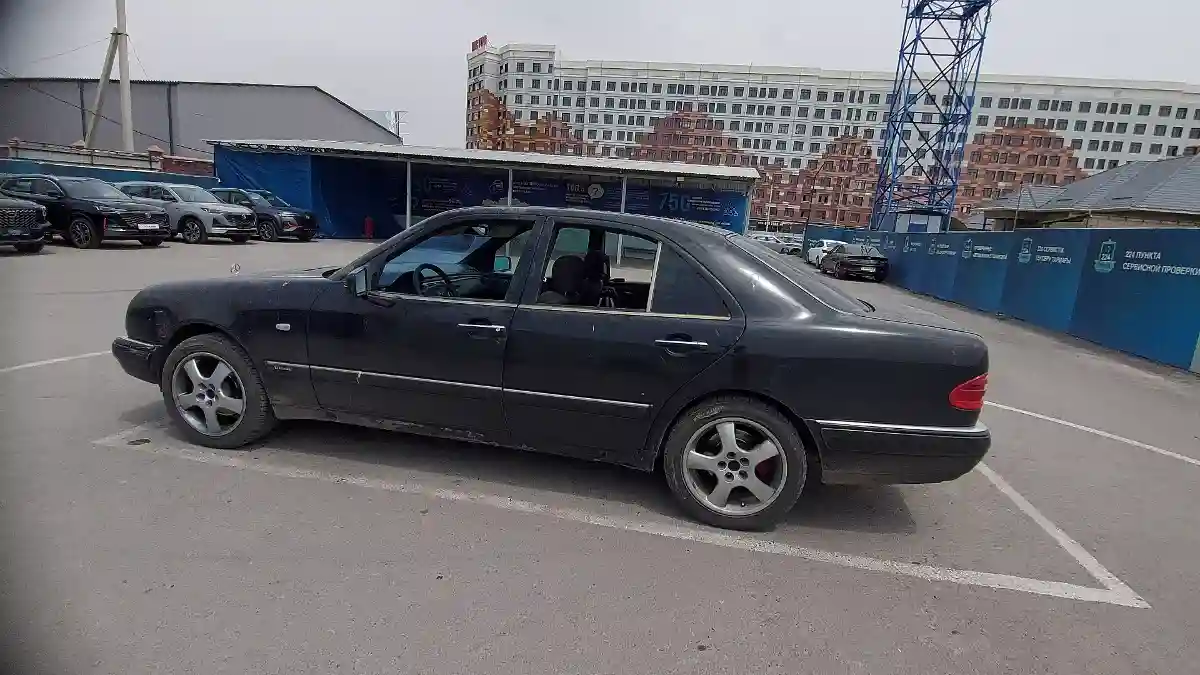 Mercedes-Benz E-Класс 1998 года за 2 000 000 тг. в Шымкент