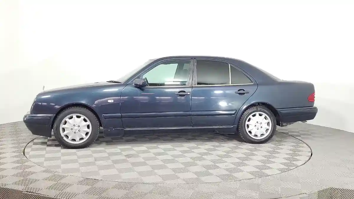 Mercedes-Benz E-Класс 1997 года за 1 750 000 тг. в Караганда