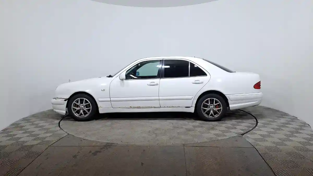 Mercedes-Benz E-Класс 1997 года за 1 750 000 тг. в Астана