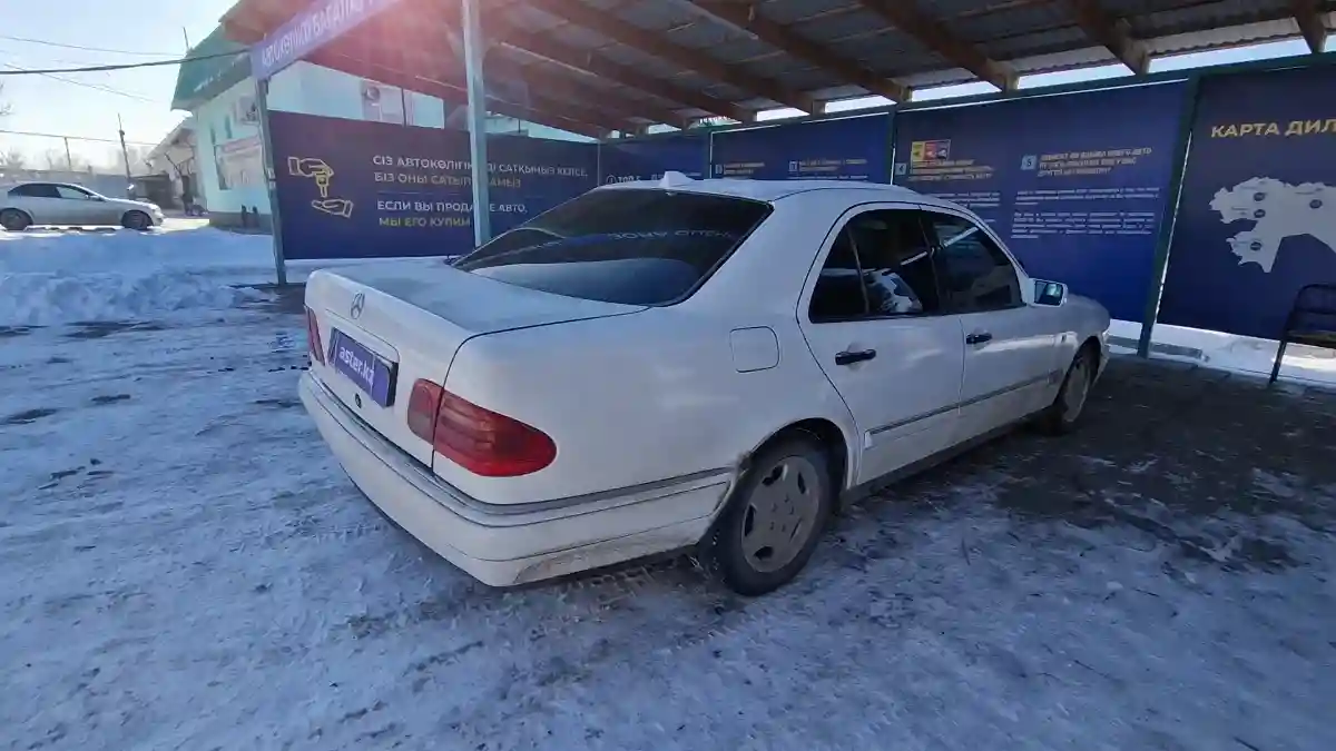Mercedes-Benz E-Класс 1996 года за 3 000 000 тг. в Талдыкорган