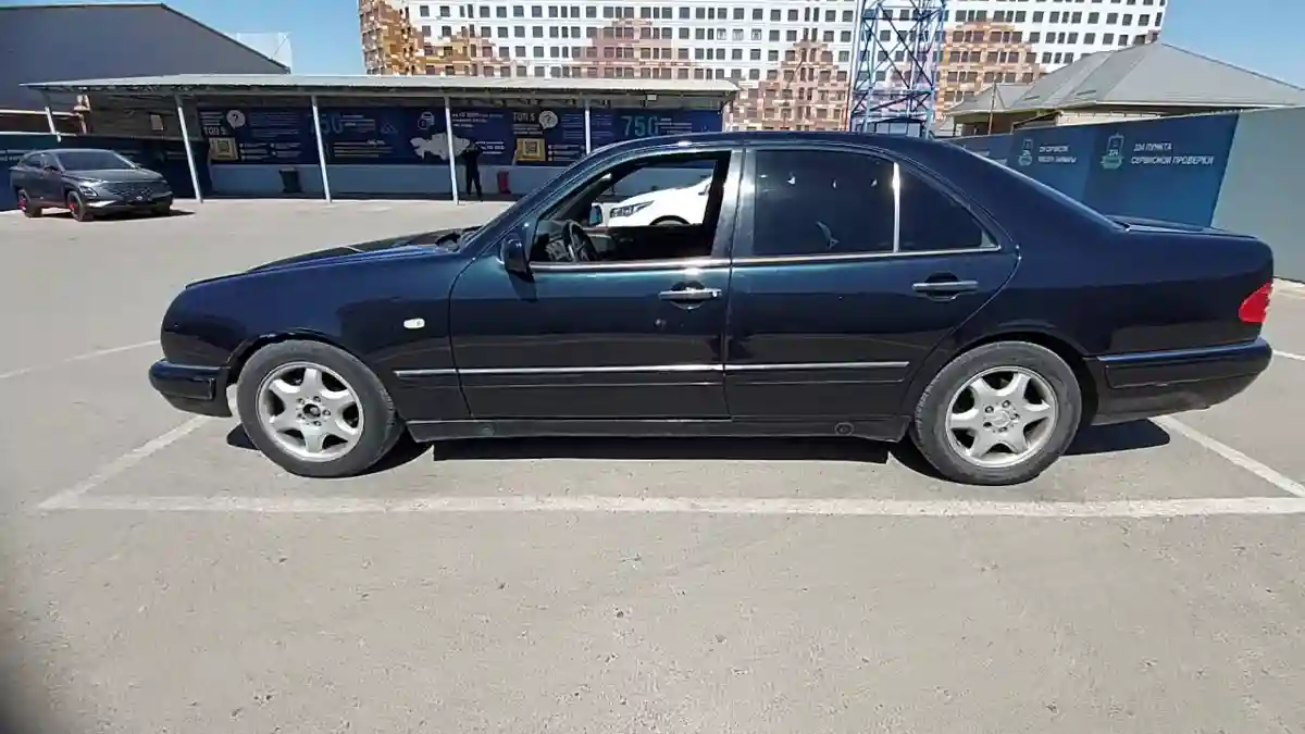 Mercedes-Benz E-Класс 1996 года за 3 000 000 тг. в Шымкент