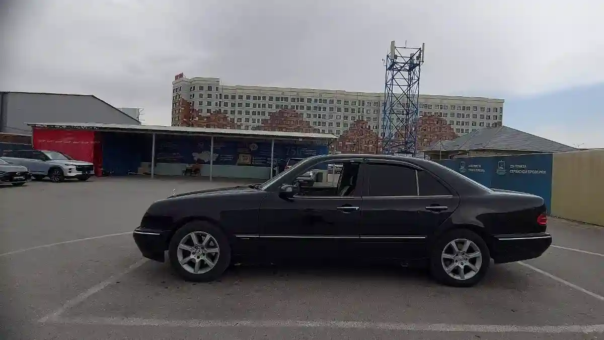 Mercedes-Benz E-Класс 2000 года за 2 500 000 тг. в Шымкент