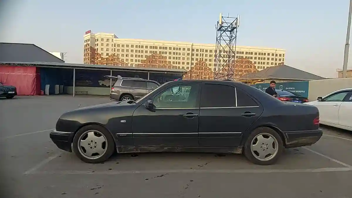 Mercedes-Benz E-Класс 1997 года за 2 800 000 тг. в Шымкент