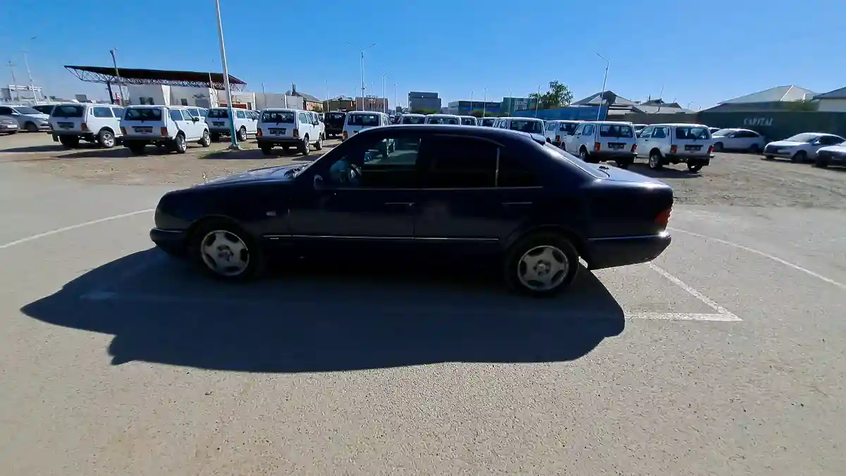 Mercedes-Benz E-Класс 1996 года за 1 300 000 тг. в Кызылорда