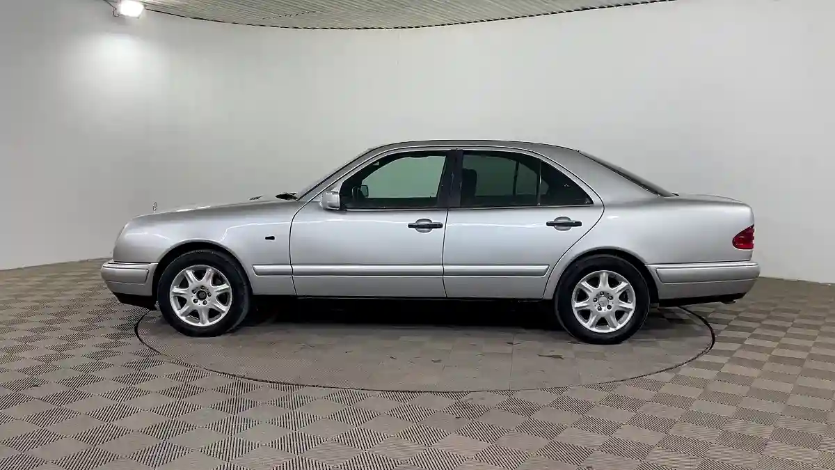 Mercedes-Benz E-Класс 1996 года за 2 390 000 тг. в Шымкент