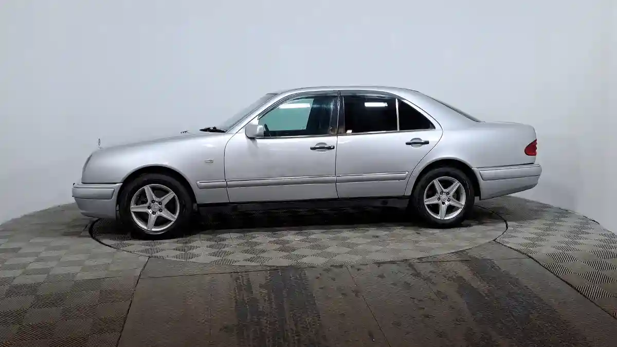 Mercedes-Benz E-Класс 1996 года за 2 790 000 тг. в Астана