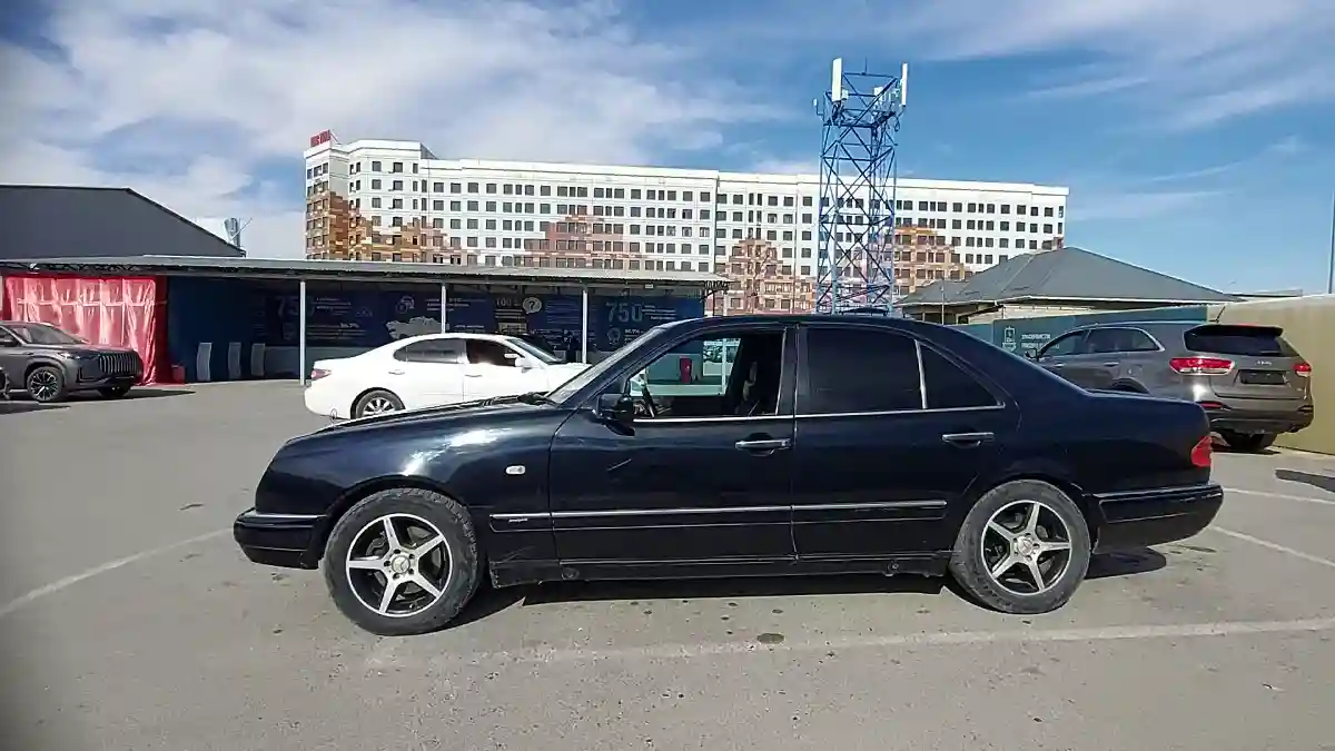 Mercedes-Benz E-Класс 1997 года за 3 000 000 тг. в Шымкент
