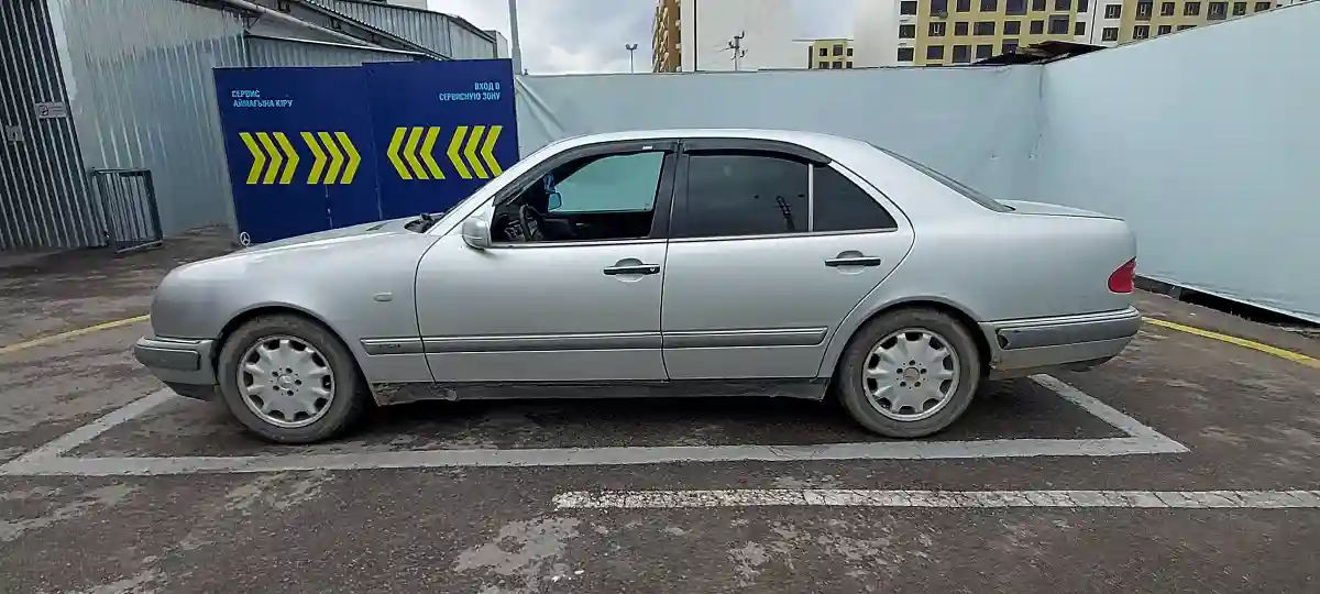 Mercedes-Benz E-Класс 1998 года за 3 000 000 тг. в Алматы