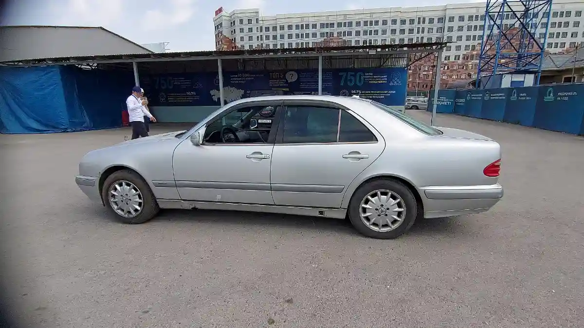 Mercedes-Benz E-Класс 1999 года за 2 500 000 тг. в Шымкент