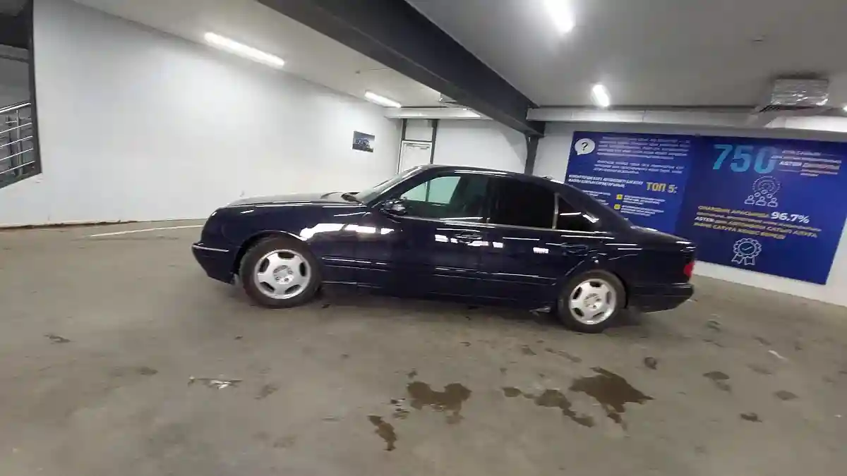 Mercedes-Benz E-Класс 1999 года за 5 000 000 тг. в Астана