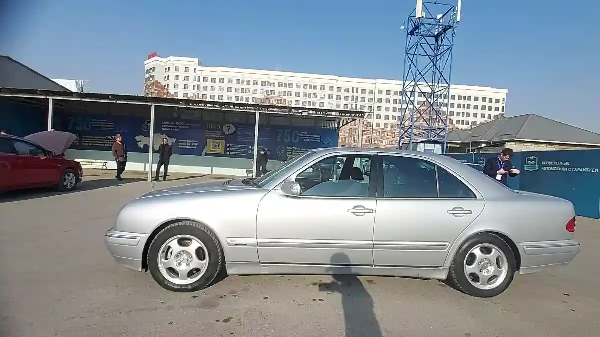 Mercedes-Benz E-Класс 2000 года за 4 000 000 тг. в Шымкент