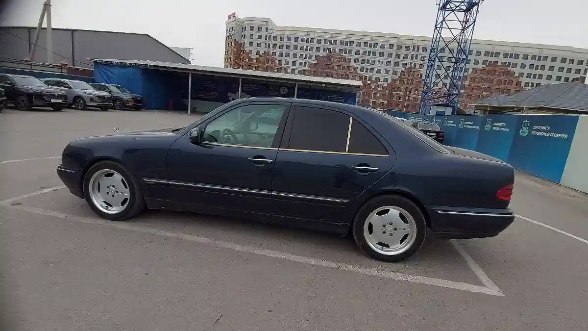 Mercedes-Benz E-Класс 2000 года за 4 200 000 тг. в Шымкент