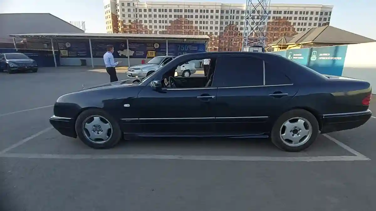 Mercedes-Benz E-Класс 1997 года за 3 500 000 тг. в Шымкент