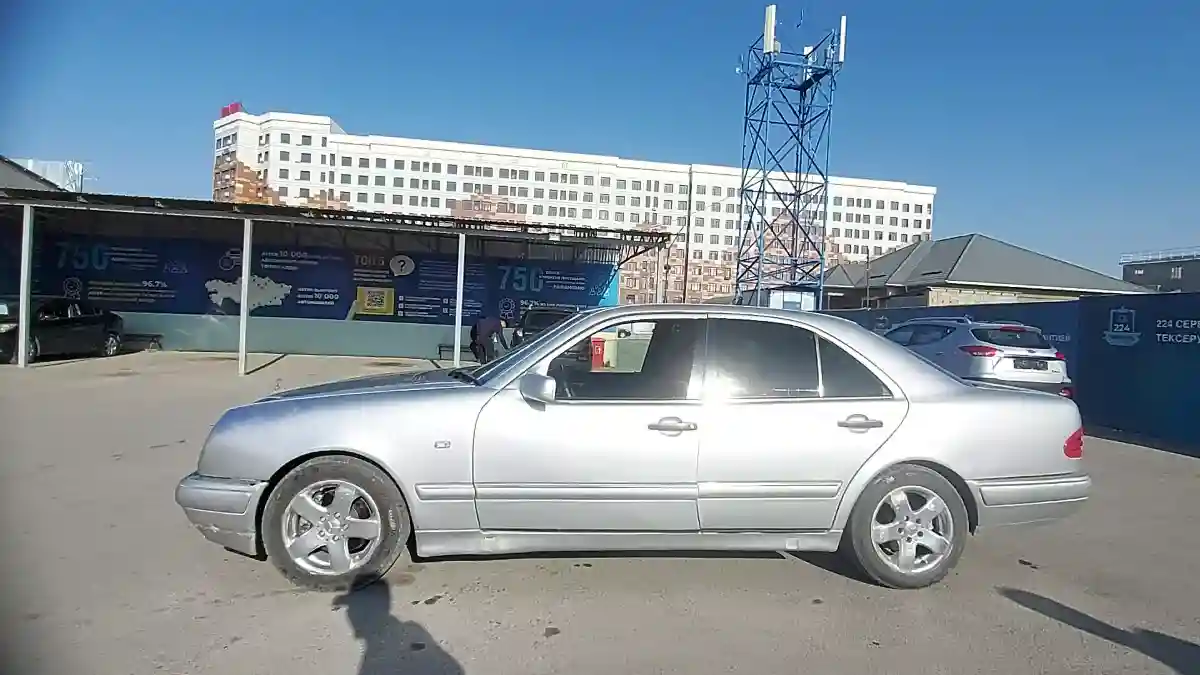 Mercedes-Benz E-Класс 1997 года за 4 000 000 тг. в Шымкент