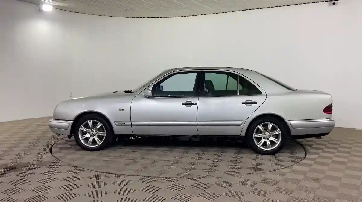 Mercedes-Benz E-Класс 1997 года за 1 990 000 тг. в Шымкент