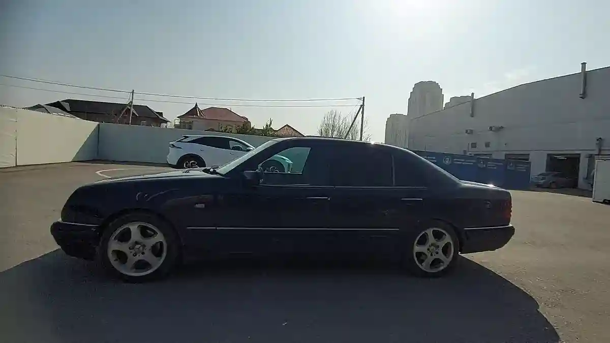 Mercedes-Benz E-Класс 1999 года за 2 500 000 тг. в Шымкент