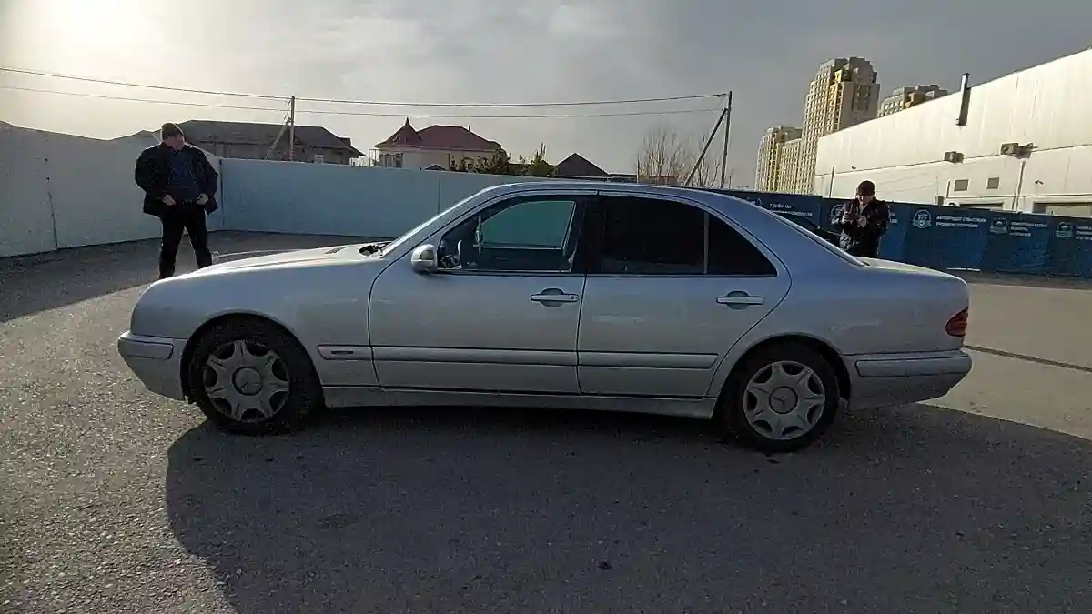 Mercedes-Benz E-Класс 2000 года за 5 000 000 тг. в Шымкент