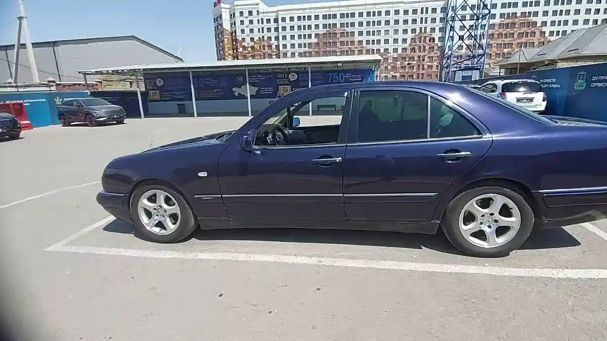 Mercedes-Benz E-Класс 1998 года за 2 800 000 тг. в Шымкент