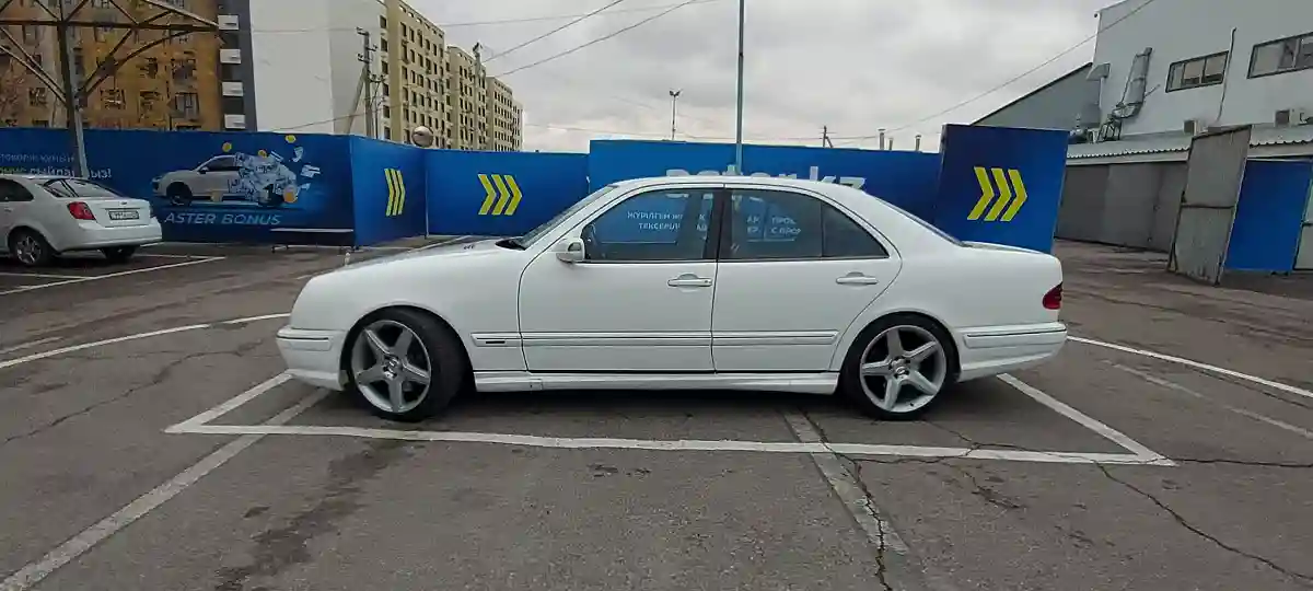 Mercedes-Benz E-Класс AMG 2001 года за 6 000 000 тг. в Алматы