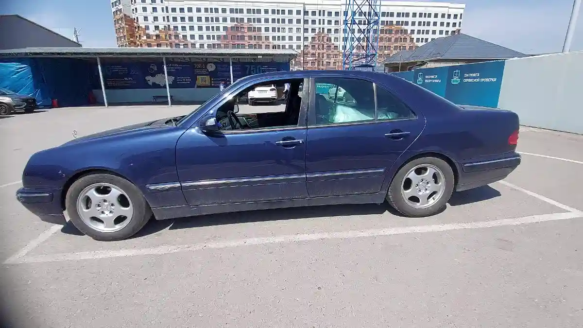 Mercedes-Benz E-Класс 1999 года за 4 000 000 тг. в Шымкент