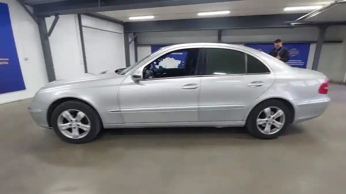 Mercedes-Benz E-Класс 2002 года за 4 400 000 тг. в Астана