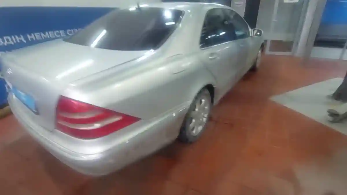 Mercedes-Benz S-Класс 1999 года за 2 000 000 тг. в Астана