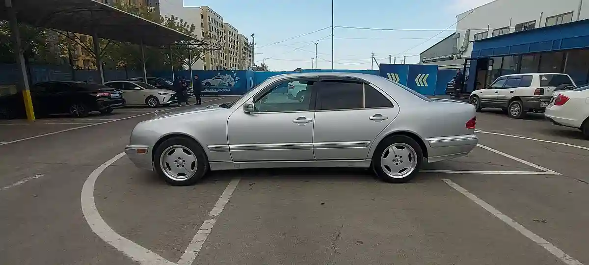 Mercedes-Benz E-Класс 2001 года за 5 500 000 тг. в Алматы