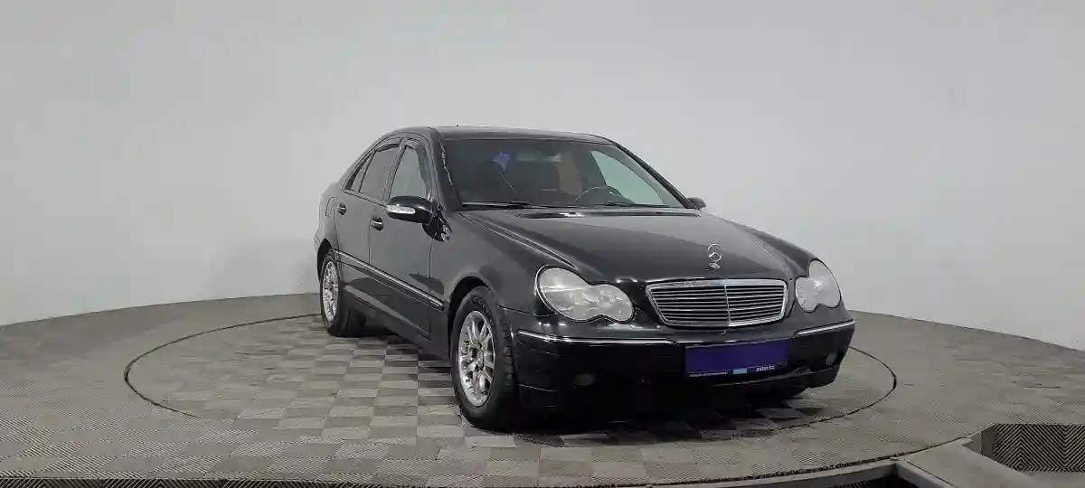 Mercedes-Benz C-Класс 2002 года за 2 250 000 тг. в Караганда