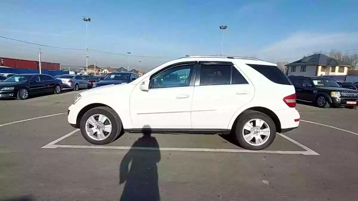 Mercedes-Benz M-Класс 2010 года за 3 000 000 тг. в Алматы