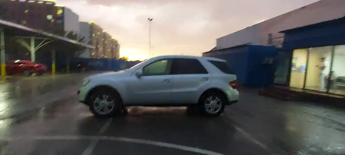 Mercedes-Benz M-Класс 2005 года за 5 500 000 тг. в Алматы