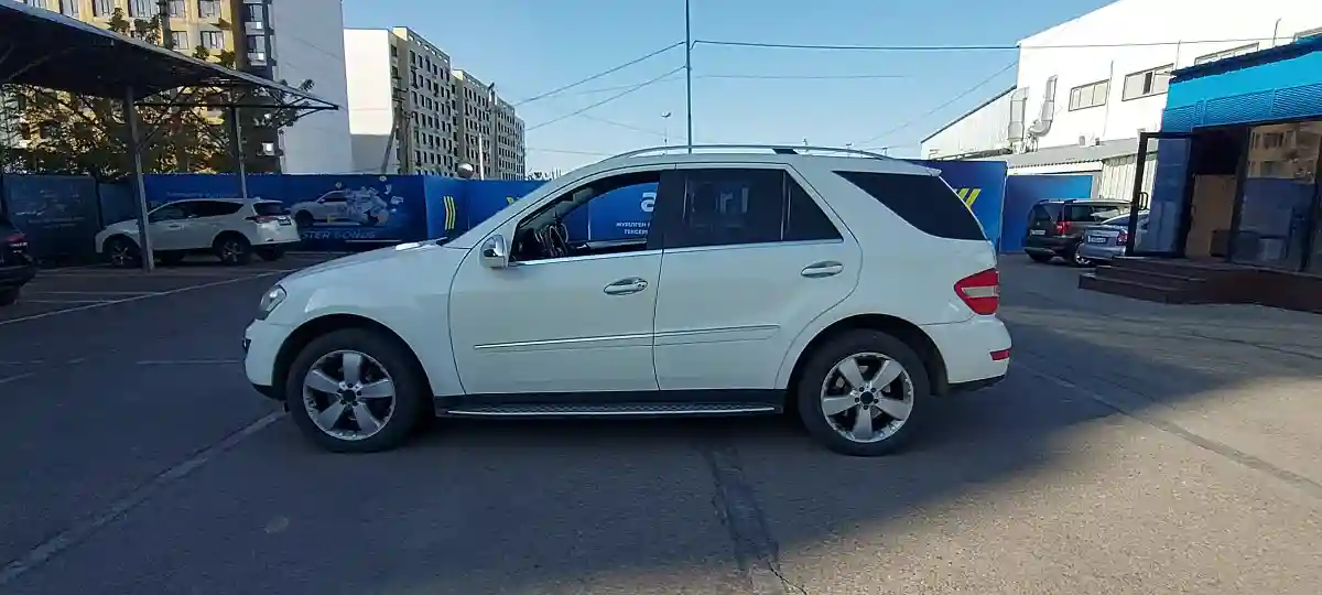 Mercedes-Benz M-Класс 2010 года за 10 000 000 тг. в Алматы