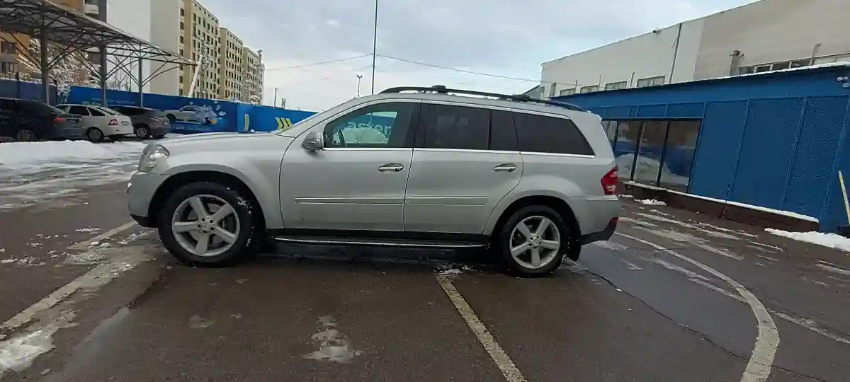 Mercedes-Benz GL-Класс 2006 года за 8 000 000 тг. в Алматы