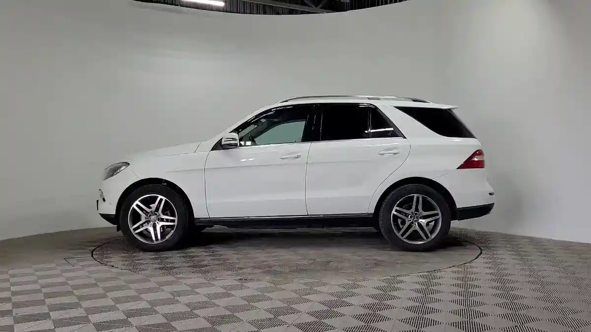 Mercedes-Benz M-Класс 2014 года за 12 990 000 тг. в Алматы