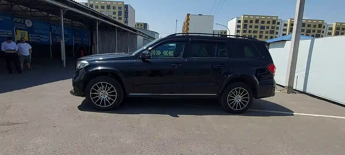 Mercedes-Benz GLS 2016 года за 30 000 000 тг. в Алматы