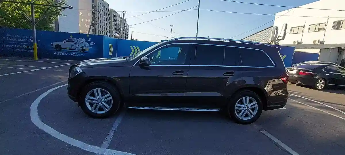 Mercedes-Benz GL-Класс 2014 года за 22 000 000 тг. в Алматы