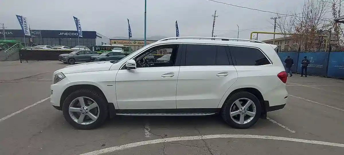 Mercedes-Benz GL-Класс 2013 года за 14 500 000 тг. в Алматы