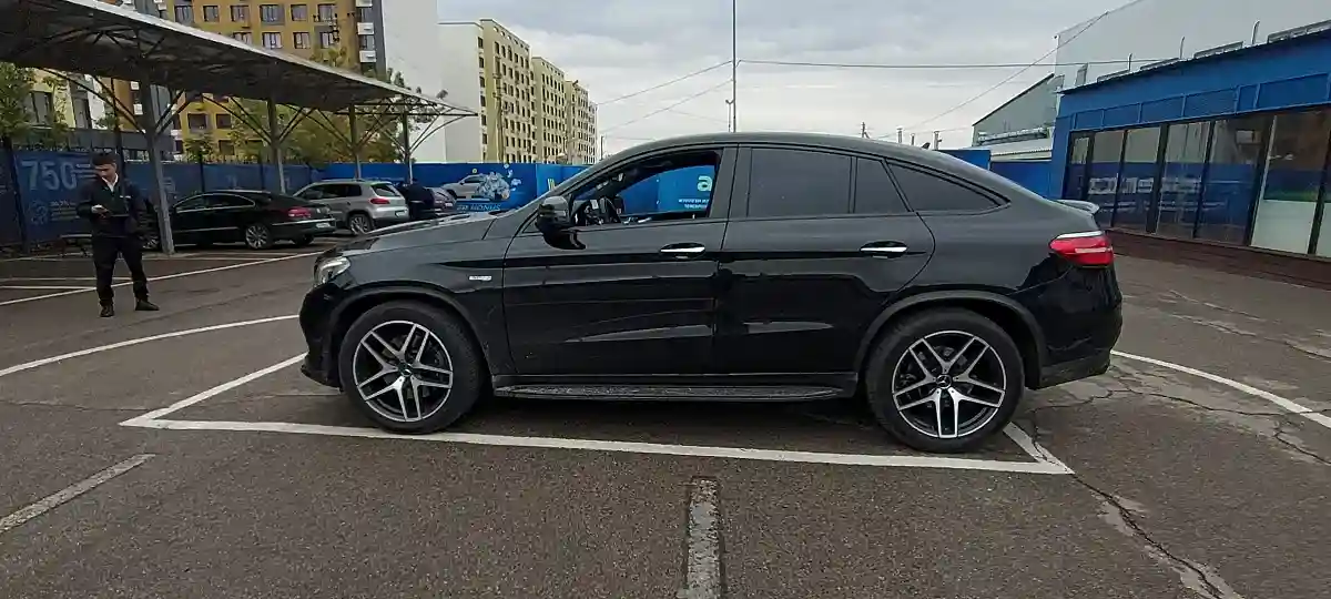 Mercedes-Benz GLE 2017 года за 33 000 000 тг. в Алматы