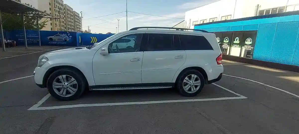 Mercedes-Benz GL-Класс 2009 года за 9 000 000 тг. в Алматы