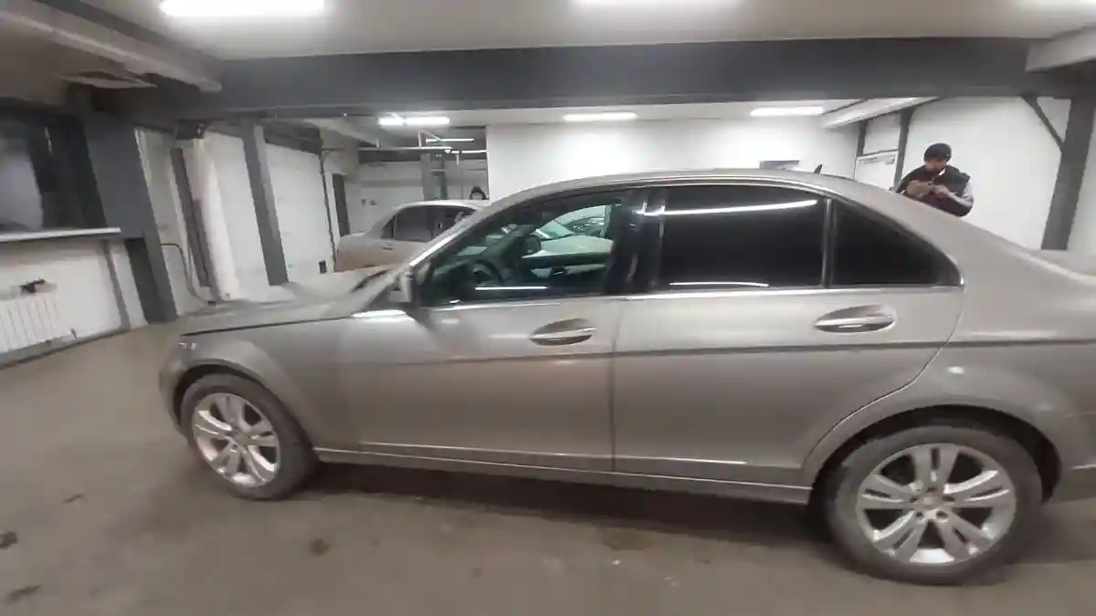 Mercedes-Benz C-Класс 2007 года за 5 500 000 тг. в Астана