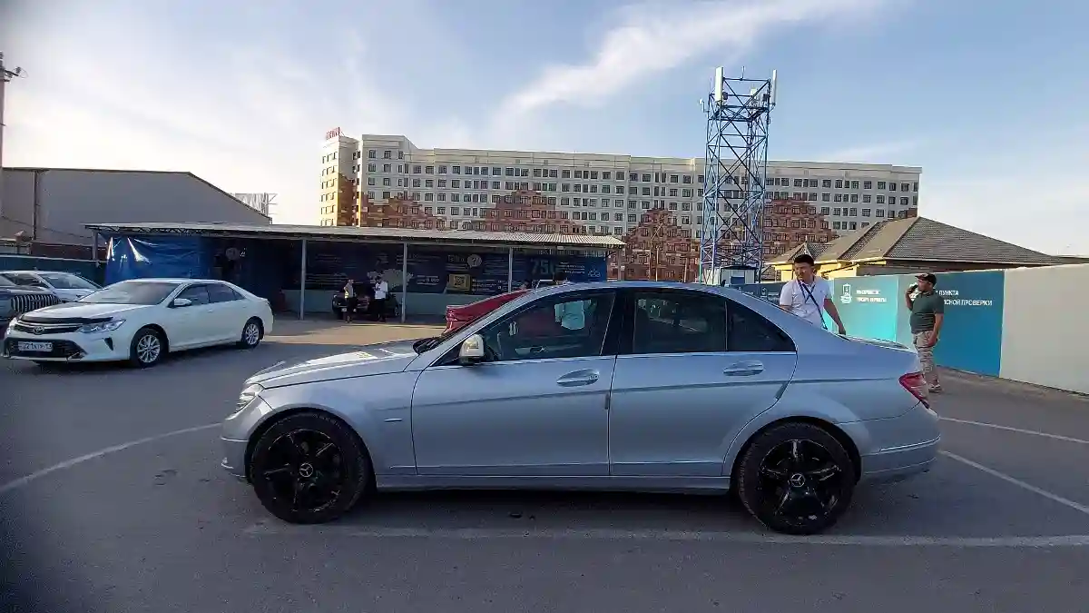 Mercedes-Benz C-Класс 2008 года за 5 000 000 тг. в Шымкент