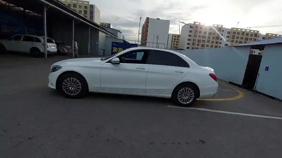 Mercedes-Benz C-Класс 2018 года за 14 500 000 тг. в Алматы
