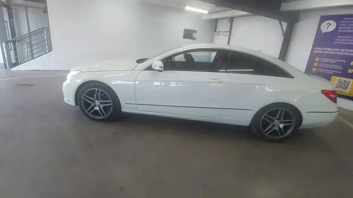 Mercedes-Benz E-Класс 2010 года за 8 500 000 тг. в Астана